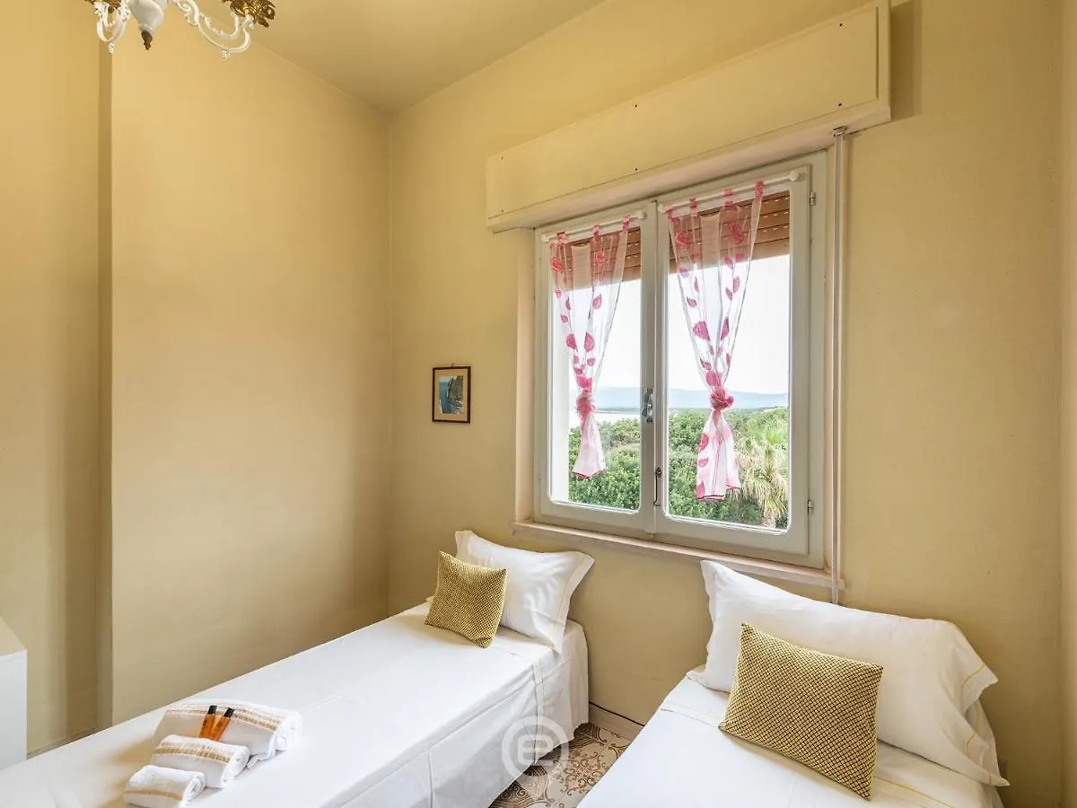 House Minerva Villa Putzu Idu Italy